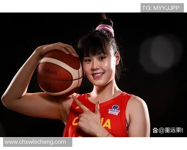 李月汝16投23分11板表现出色助力女篮豪取三连胜展现中锋实力